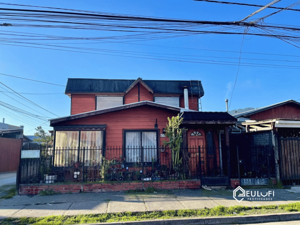 Amplia Casa en Barrio Tranquilo